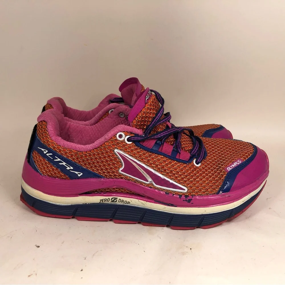 Altra Olympus Trail Running Shoes Women's Pink Gaitor Trap Lace Up A2355-1 Sz 8
